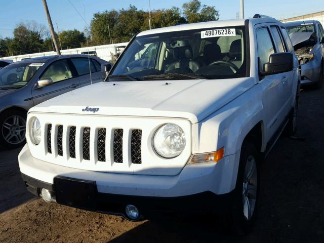 1C4NJRCB7ED928229 - 2014 JEEP PATRIOT LI WHITE photo 2