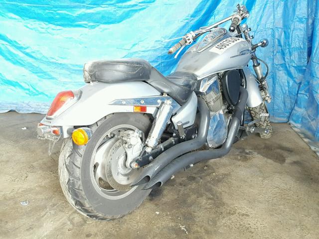 1HFSC55054A010809 - 2004 HONDA VTX1300 C SILVER photo 4