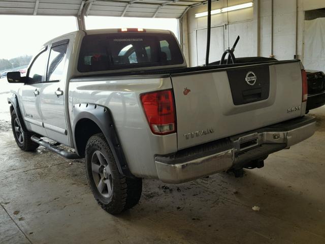 1N6BA07B25N526926 - 2005 NISSAN TITAN XE SILVER photo 3