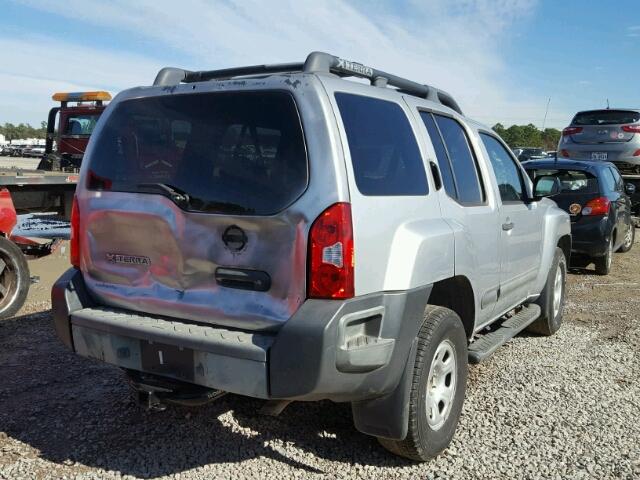 5N1AN08W55C655125 - 2005 NISSAN XTERRA OFF SILVER photo 4