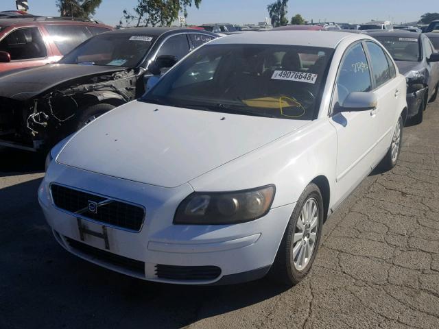 YV1MS382052060319 - 2005 VOLVO S40 2.4I SILVER photo 2