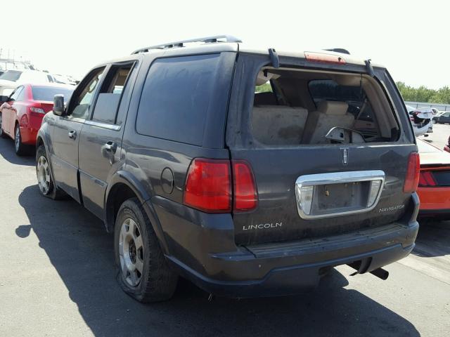 5LMFU28565LJ03951 - 2005 LINCOLN NAVIGATOR 石墨色 照片 3