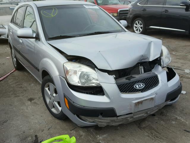 KNADE163176272314 - 2007 KIA RIO 5 SX SILVER photo 1