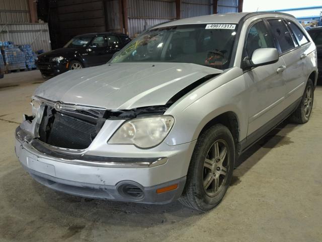 2A8GM68X17R142017 - 2007 CHRYSLER PACIFICA T SILVER photo 2