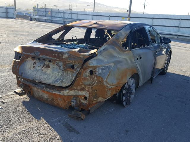 4T1BK1EB7HU264268 - 2017 TOYOTA AVALON XLE BLACK photo 4