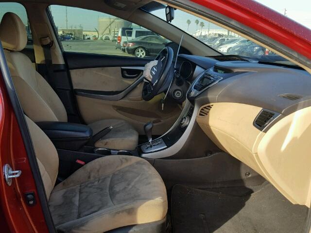 KMHDH4AE5CU321410 - 2012 HYUNDAI ELANTRA GL RED photo 5