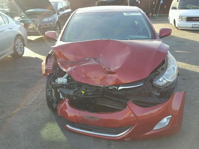 KMHDH4AE5CU321410 - 2012 HYUNDAI ELANTRA GL RED photo 9