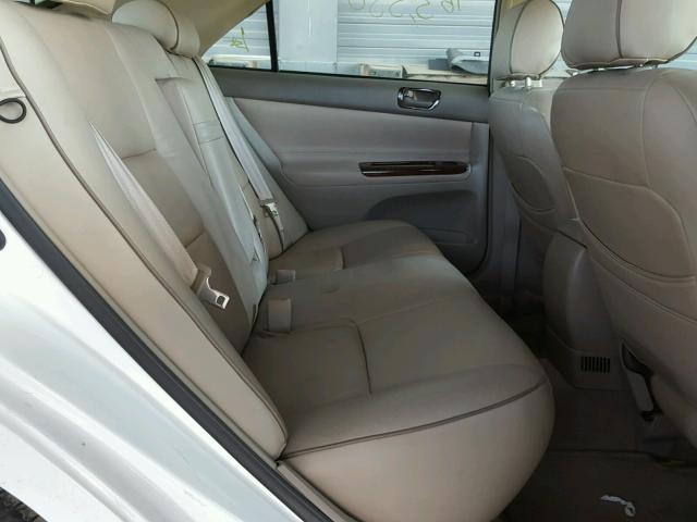 4T1BE32KX2U047845 - 2002 TOYOTA CAMRY LE 白色 照片 6