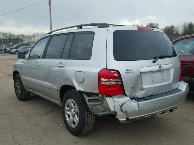 JTEGF21A920045484 - 2002 TOYOTA HIGHLANDER SILVER photo 3