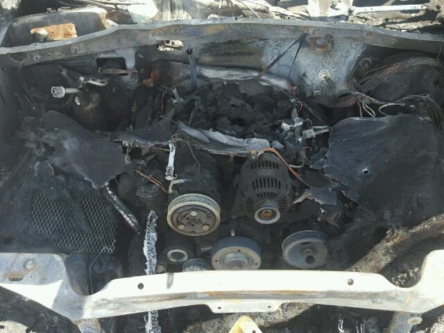 1J4GL48K34W212245 - 2004 JEEP LIBERTY SP BURN photo 7