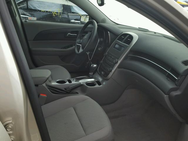 1G11B5SL8EF300661 - 2014 CHEVROLET MALIBU LS 金色 照片 5