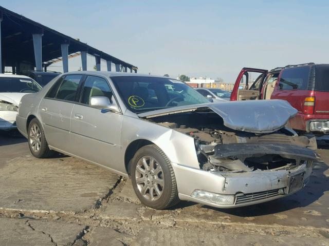 1G6KD57Y78U163533 - 2008 CADILLAC DTS SILVER photo 1