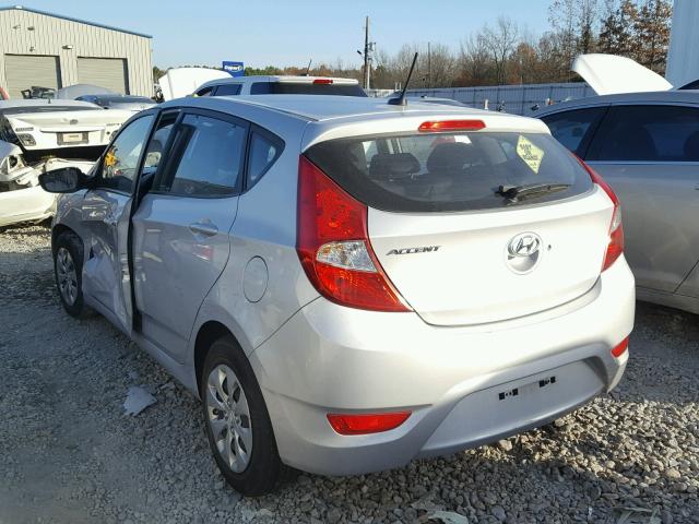 KMHCT5AE0GU257444 - 2016 HYUNDAI ACCENT SE SILVER photo 3