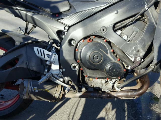 JS1GR7LA692104179 - 2009 SUZUKI GSX-R750 BLACK photo 7