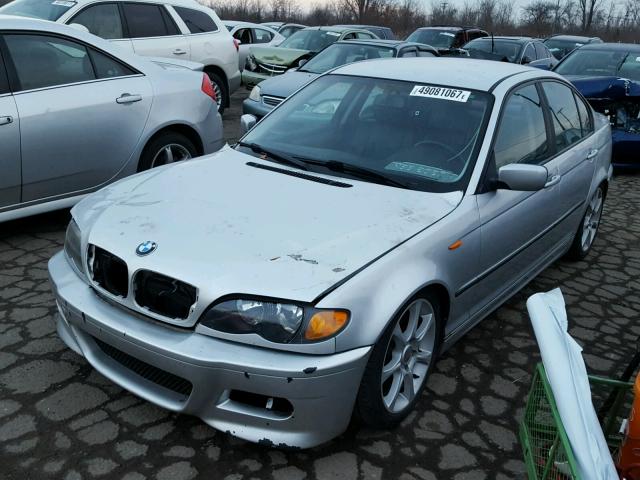 WBAEV33422KL57997 - 2002 BMW 325 I SILVER photo 2