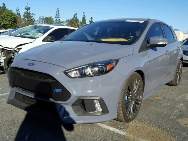 WF0DP3TH1H4122013 - 2017 FORD FOCUS RS GRAY photo 2