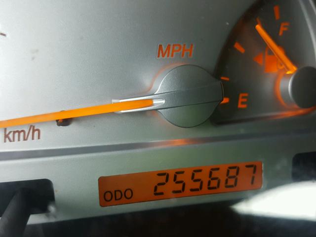 4T1BE32K32U617829 - 2002 TOYOTA CAMRY LE 蓝色 照片 8