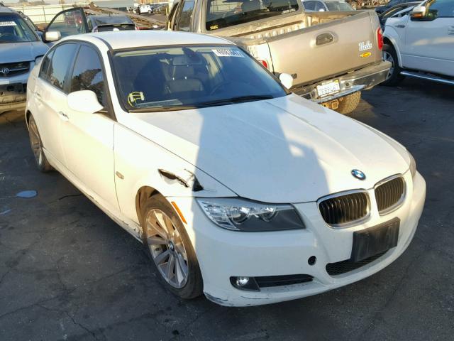 WBAPH5C53BF093640 - 2011 BMW 328 I SULE WHITE photo 1