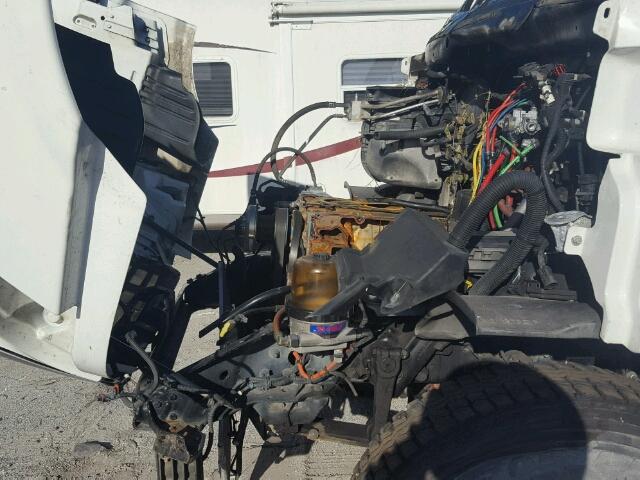 1FUBGADV5CSBD2025 - 2012 FREIGHTLINER CASCADIA 1 WHITE photo 7