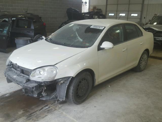 3VWJZ71K68M106705 - 2008 VOLKSWAGEN JETTA S 白色 照片 2