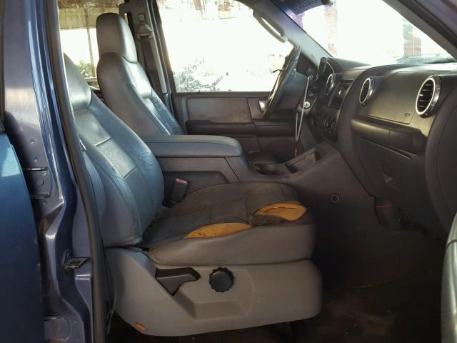 1FMRU15LX3LA42579 - 2003 FORD EXPEDITION WHITE photo 5