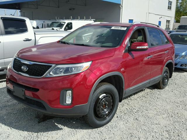 5XYKT4A61EG500857 - 2014 KIA SORENTO LX RED photo 2