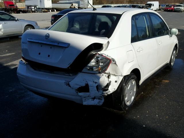 3N1BC11E49L480031 - 2009 NISSAN VERSA S WHITE photo 4