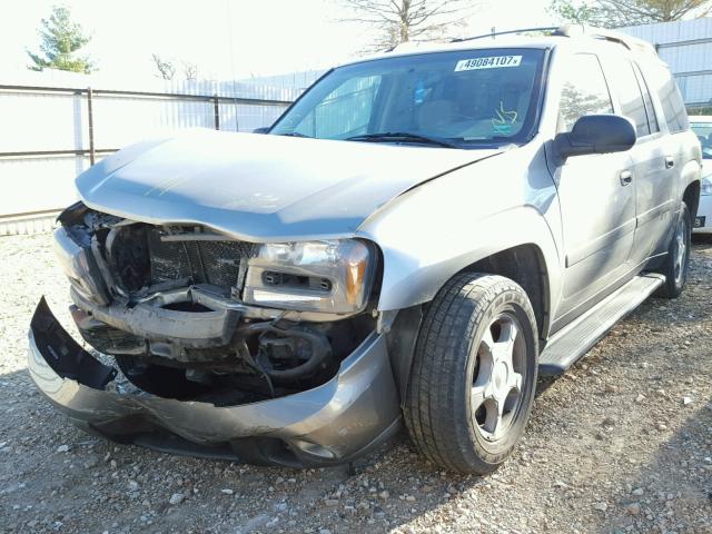 1GNET16S566123169 - 2006 CHEVROLET TRAILBLAZE GRAY photo 2