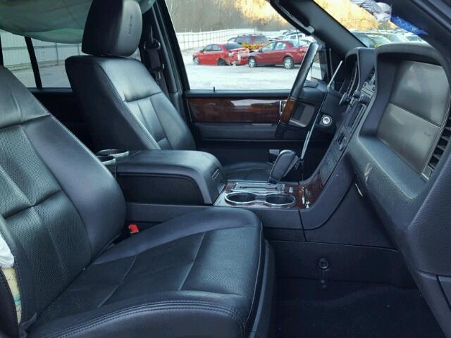 5LMJJ3J55CEL00114 - 2012 LINCOLN NAVIGATOR BLACK photo 5