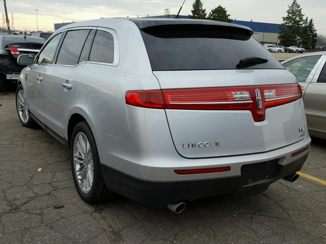 2LMHJ5AT9DBL58062 - 2013 LINCOLN MKT SILVER photo 3