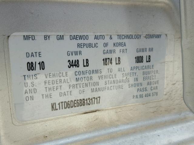 KL1TD6DE6BB131717 - 2011 CHEVROLET AVEO LS SILVER photo 10