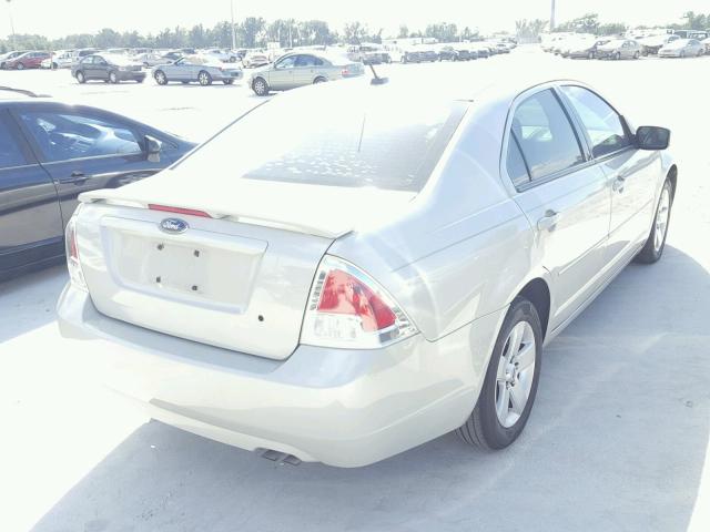 3FAHP07Z78R143807 - 2008 FORD FUSION SE BEIGE photo 4