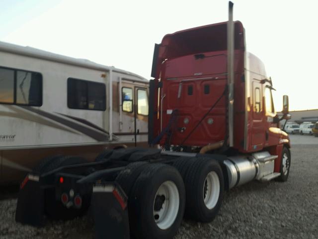 1FUJGLBG8CSBK4968 - 2012 FREIGHTLINER CASCADIA 1 RED photo 4