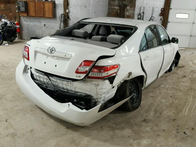 4T1BF3EK0BU660226 - 2011 TOYOTA CAMRY BASE WHITE photo 4