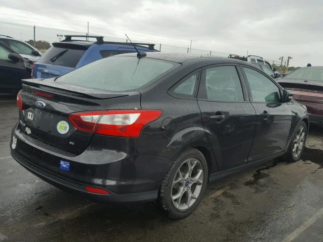 1FADP3F21EL164635 - 2014 FORD FOCUS SE BLACK photo 4