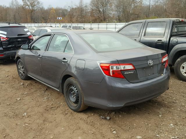 4T1BF1FK4CU587835 - 2012 TOYOTA CAMRY BASE GRAY photo 3