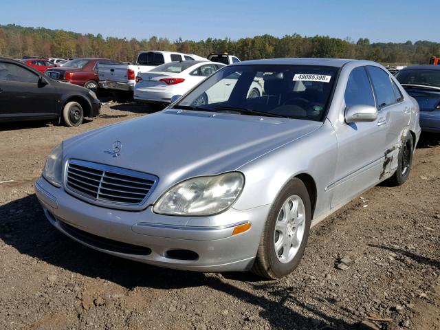 WDBNG70J01A189519 - 2001 MERCEDES-BENZ S 430 SILVER photo 2