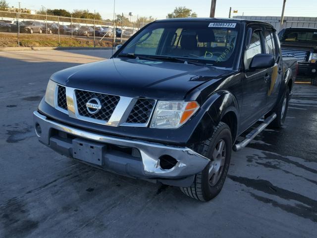 1N6AD07U37C441631 - 2007 NISSAN FRONTIER C BLACK photo 2