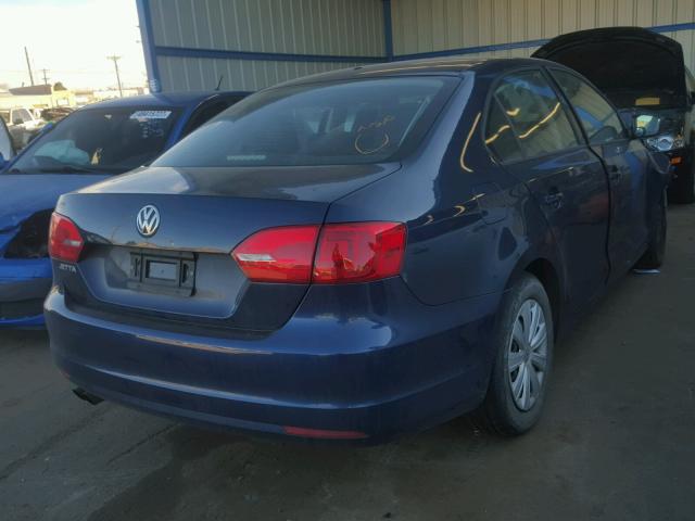 3VW1K7AJ3EM442187 - 2014 VOLKSWAGEN JETTA BASE 蓝色 照片 4
