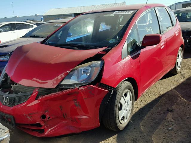 JHMGE8H30DC027313 - 2013 HONDA FIT RED photo 2