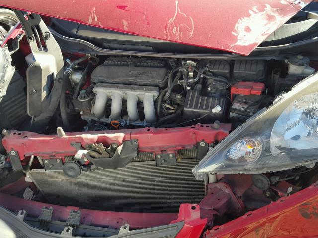 JHMGE8H30DC027313 - 2013 HONDA FIT RED photo 7