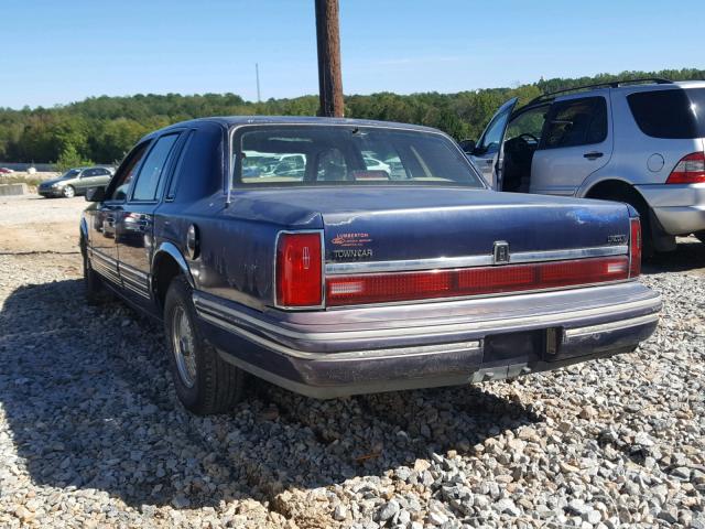 1LNLM82W2RY707564 - 1994 LINCOLN TOWN CAR S BLUE photo 3