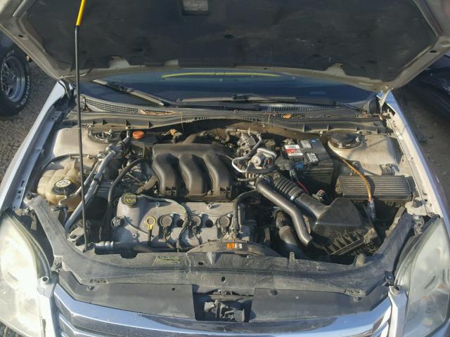 3FAHP07106R195013 - 2006 FORD FUSION SE SILVER photo 7