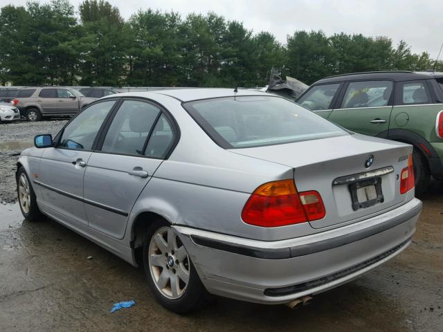 WBAAM3332XFP57244 - 1999 BMW 323I AUTOM SILVER photo 3