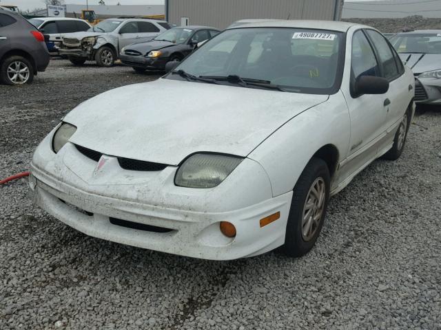 1G2JB524227209167 - 2002 PONTIAC SUNFIRE SE WHITE photo 2