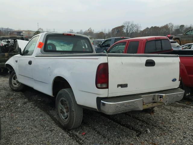 1FTDF1727VNA50952 - 1997 FORD F150 WHITE photo 3