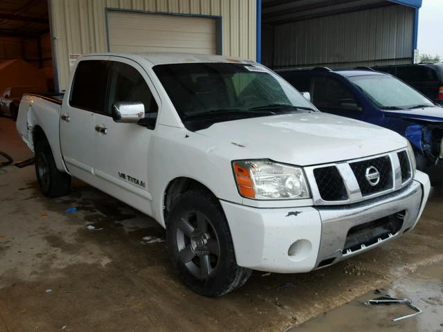 1N6AA07A55N539169 - 2005 NISSAN TITAN XE WHITE photo 1