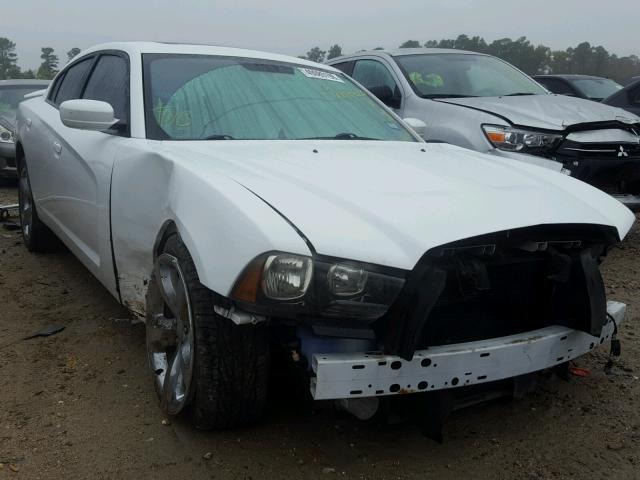 2C3CDXHG4CH270994 - 2012 DODGE CHARGER SX WHITE photo 1