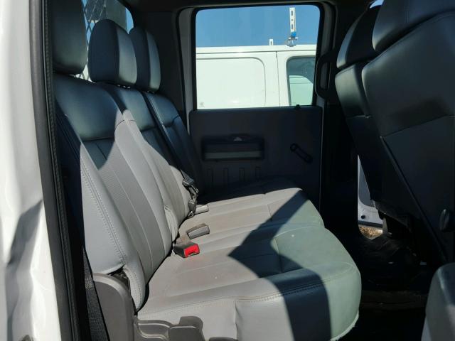 1FD0W5HT2CEC17207 - 2012 FORD F550 SUPER WHITE photo 6