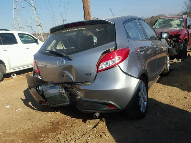 JM1DE1LY9C0131667 - 2012 MAZDA MAZDA2 SILVER photo 4